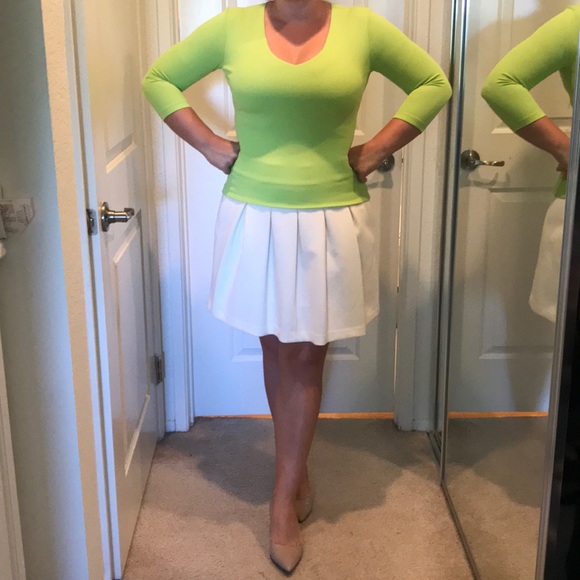 Carilyn Vaile Tops - Beautiful shirt